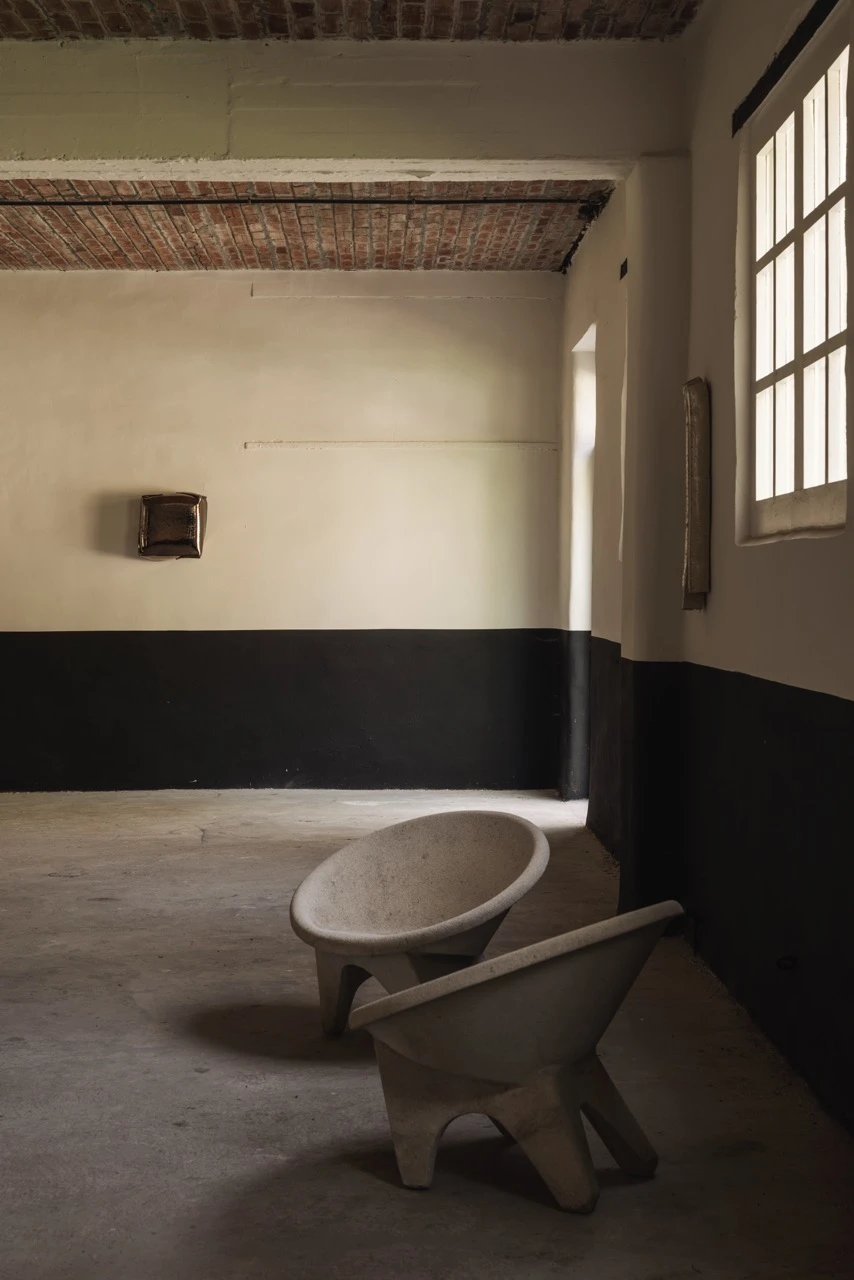 COUNTERFORM by Karen VERLINDEN