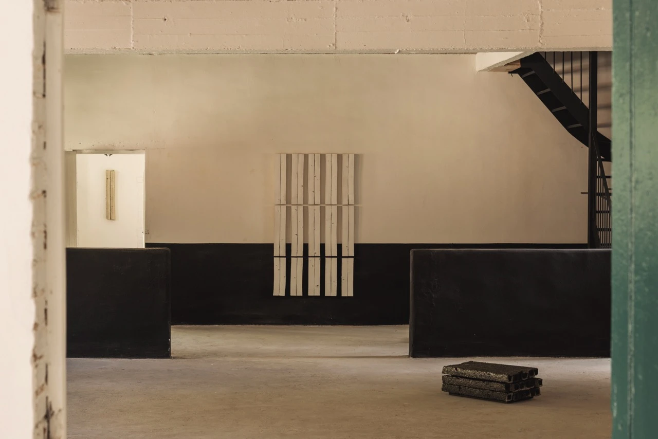COUNTERFORM by Karen VERLINDEN