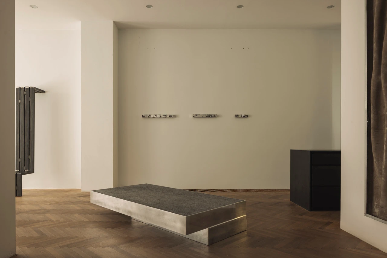 ISOLDE PRINGIERS + STEPHANIE FREDERICKX